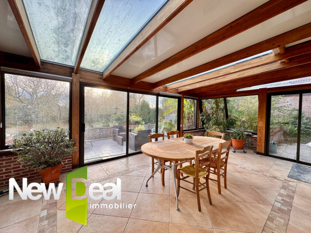 PLAIN PIED INDIVIDUEL / 4 CHAMBRES ET 1 BUREAU / GARAGE – 7 pièces – 4 chambres – 165 m²