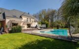 Villa de standing avec jardin luxuriant, intimité préservée – 9 pièces – 7 chambres – 283 m²