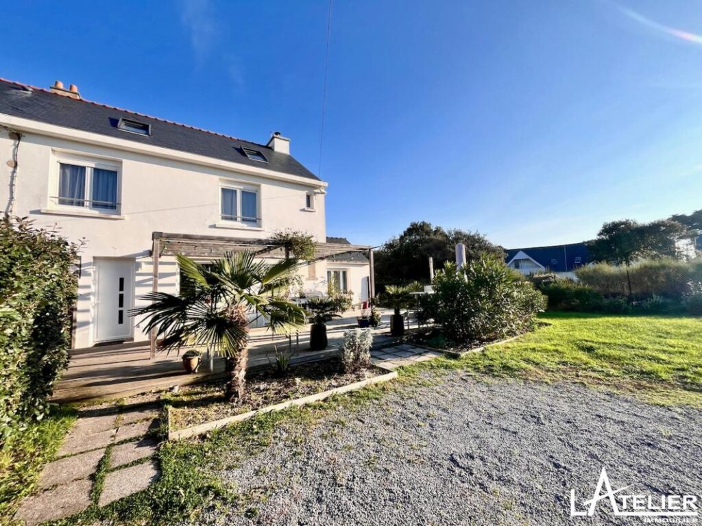 LE CROISIC – Maison rénovée 5ch proche plages et commerces – 6 pièces – 5 chambres – 140 m²