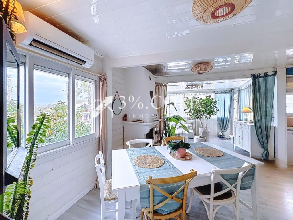 Charmant chalet 7 pièces de 112 m2 en pleine propriété – jar – 7 pièces – 5 chambres – 111 m²