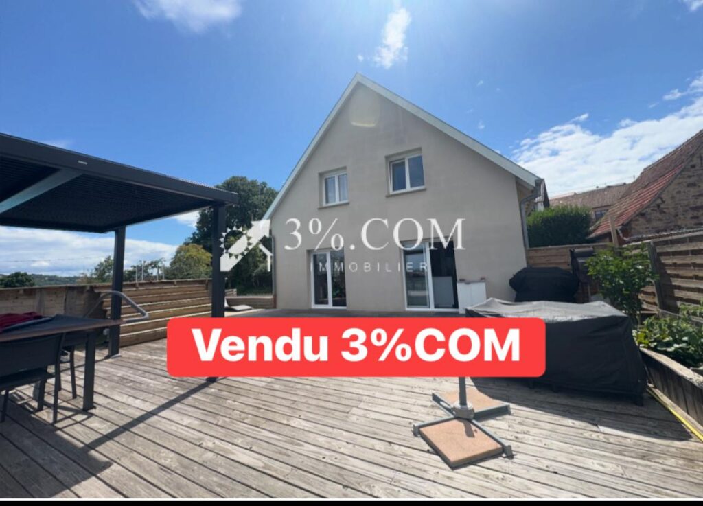 3%COM Belle maison avec vue panoramique – terrasse- piscine – 5 pièces – 3 chambres – 125 m²