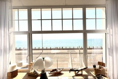 APPARTEMENT ET VUE MER EXCEPTIONNELS – 5 pièces – 2 chambres – 134 m²