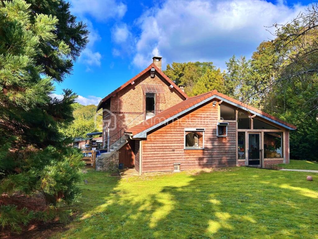 ✨ Élégance et charme à la campagne – Maison de caractère de 1895 avec dépendances aménagées ✨ – 6 pièces – 3 chambres – 160 m²