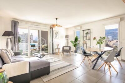 Appartement T3 de 70m2 avec terrasse – 3 pièces – 2 chambres – 70 m²