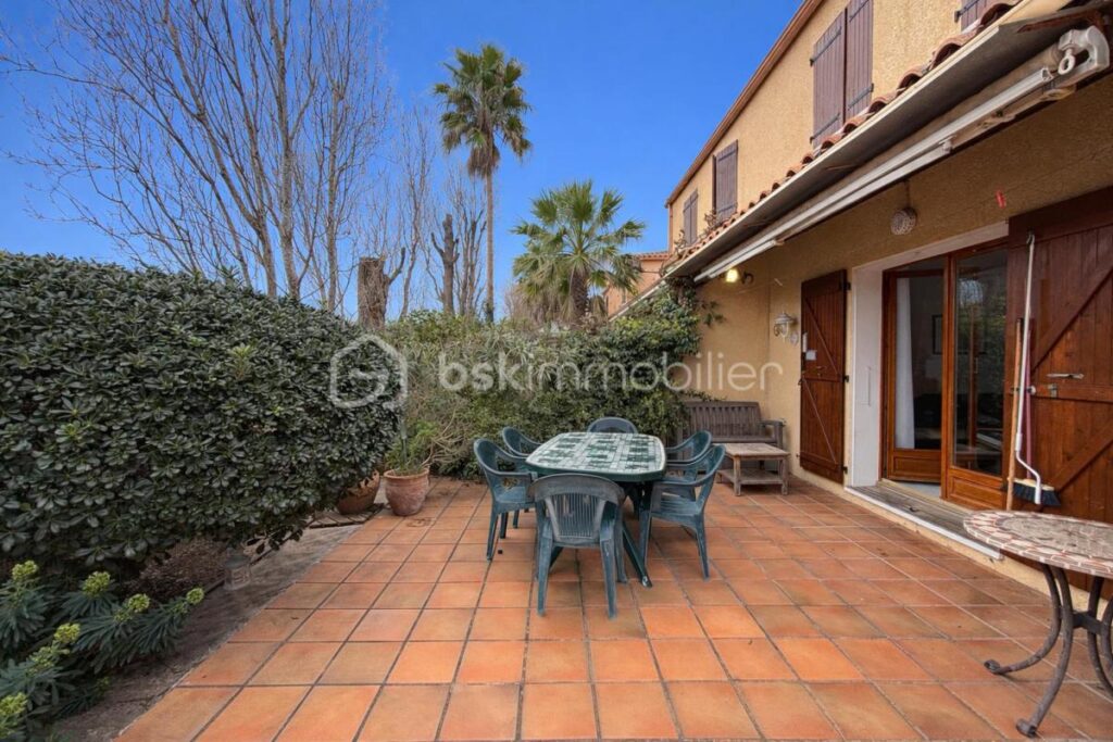 Maison T4 avec garage dans résidence avec piscine – 4 pièces – 3 chambres – 70 m²