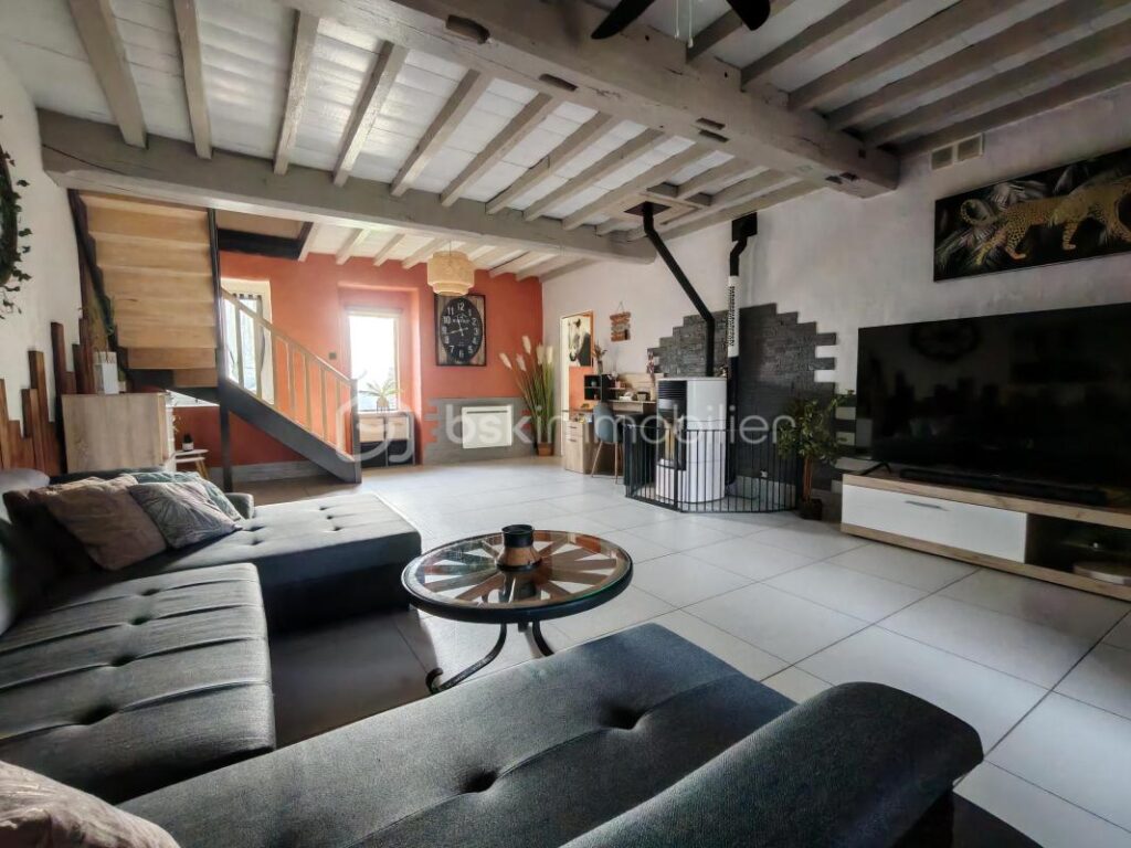 Ferme Bressane – 8 pièces – 4 chambres – 171 m²