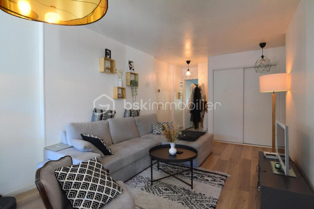 REZ DE JARDIN A VENDRE – 4 pièces – 3 chambres – 72 m²