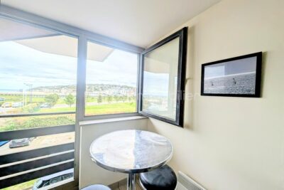 Superbe duplex à la Marina, vue mer et sur Casino de Trouville – 5 pièces – 3 chambres – 117 m²
