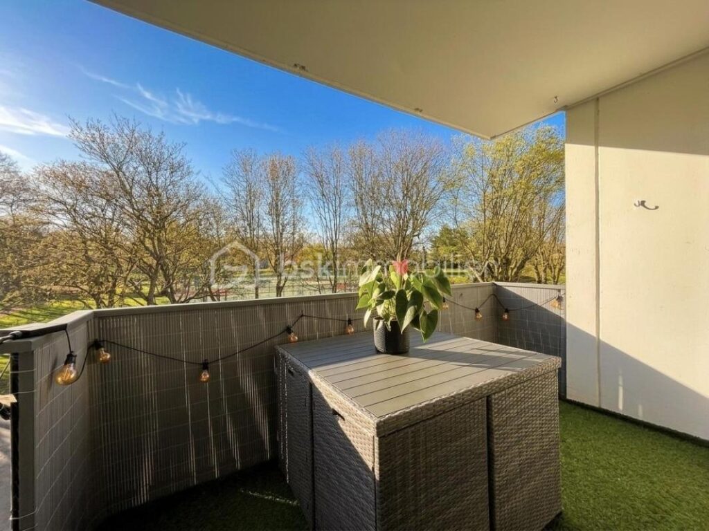 4 pièces – 67,8 m² – Balcon – Résidence Les Grandes Terres – Marly-le-Roi – 4 pièces – 2 chambres – 67 m²