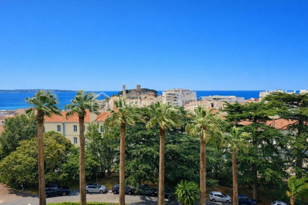 CANNES STANISLAS – APPARTEMENT 2 PIECES 61M² – VUE MER PANORAMIQUE – 5 MIN CENTRE VILLE – 2 pièces – 1 chambre – 61 m²