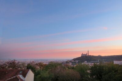 EXCLUSIVITÉ – BD DE LA CROIX-ROUSSE – Vue imprenable sur LYON pour ce T4 de 115m² à rénover – 4 pièces – 3 chambres – 115 m²