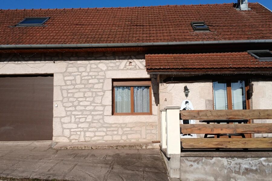 Maison à vendre à Dambenoit les colombe