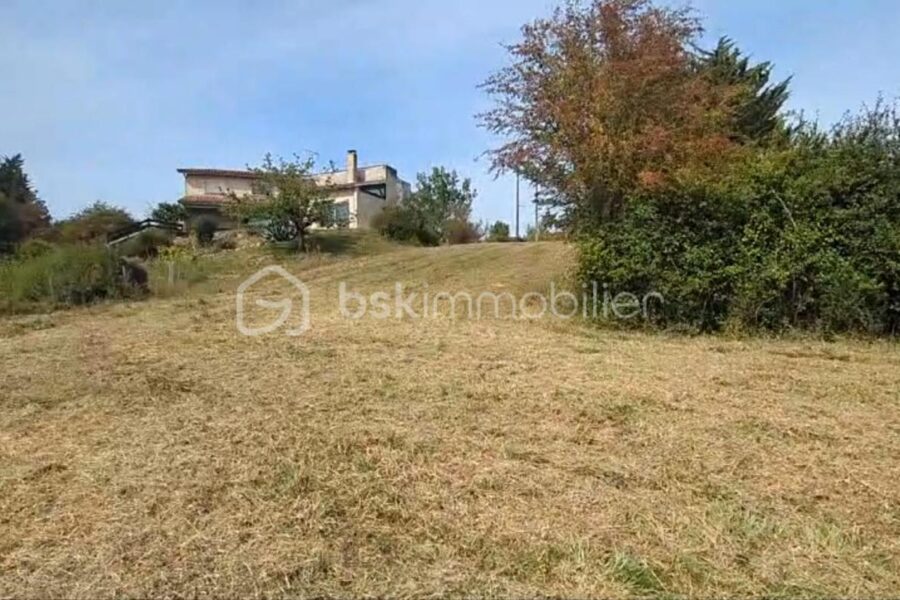 Terrain à vendre à Auch