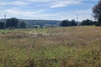 Terrain constructible de 1 000 m2 – NR pièces – NR chambres – 1000 m²