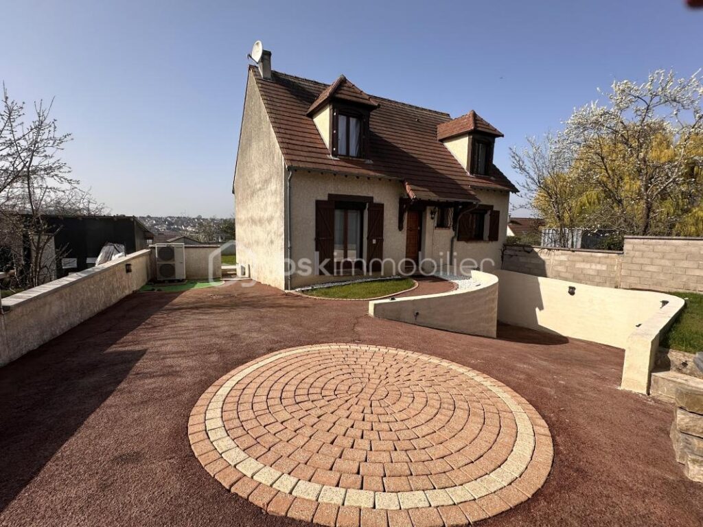 Maison de 110m² – 6 pièces – 4 chambres – 110 m²