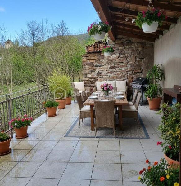 Maison à vendre à Montjaux — Vue fleuve — photo 1