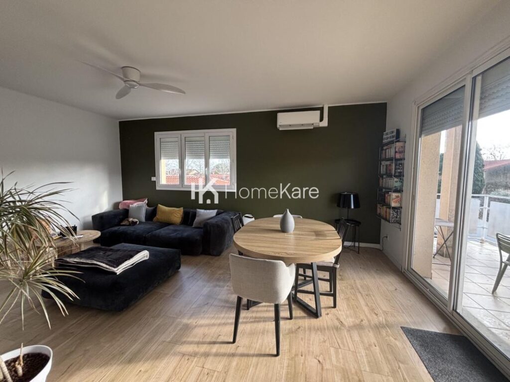 UN T3 COSY, ENTIEREMENT RENOVE ! – 3 pièces – 2 chambres – 80 m²