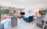 3P Cannes Croix des Gardes – Terrasse 19 m² – Piscine – Calme – Parking – 3 pièces – 2 chambres – 62 m²