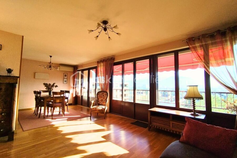 Appartement à vendre à Echirolles