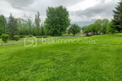 TERRAIN CONSTRUCTIBLE VIABILISE de 1 431 m² – NR pièces – NR chambres – 1431 m²
