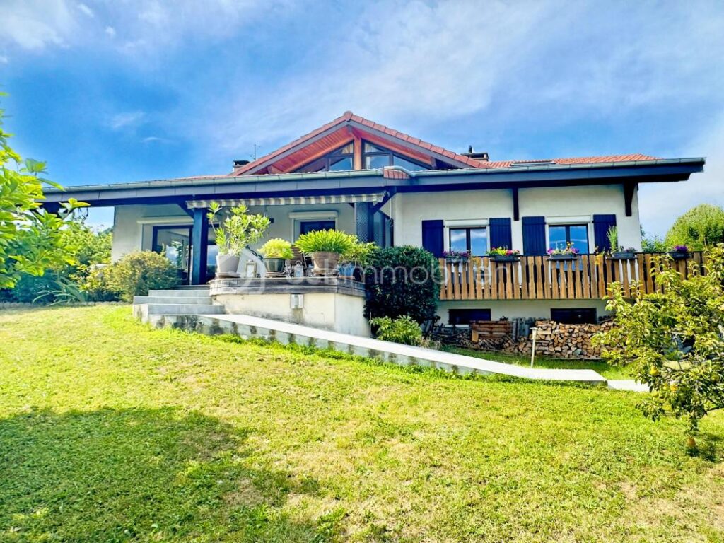 VILLA FAMILIALE D’ARCHITECTE – VUE PANORAMIQUE – EPAGNY METZ-TESSY – 6 pièces – 4 chambres – 167 m²