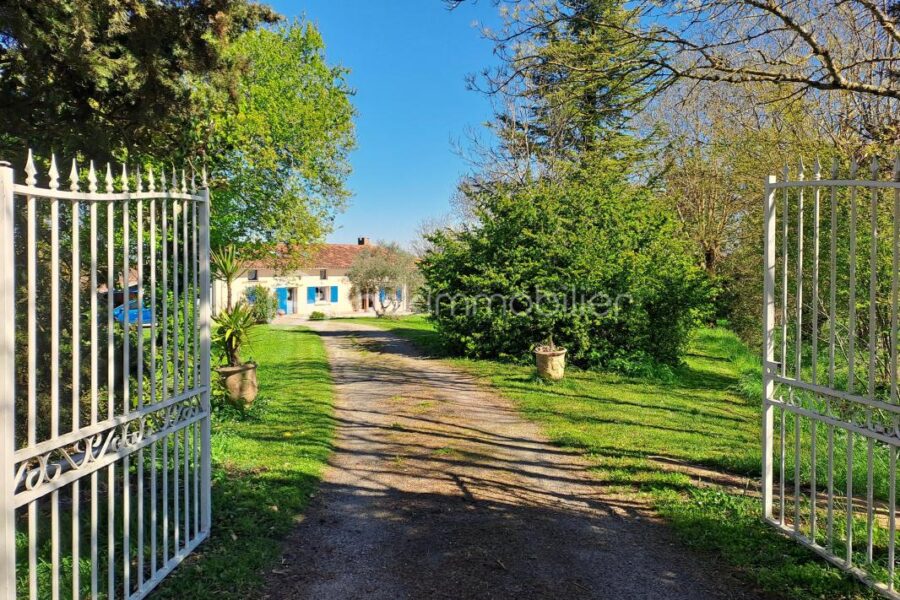 Maison à vendre à Lanta