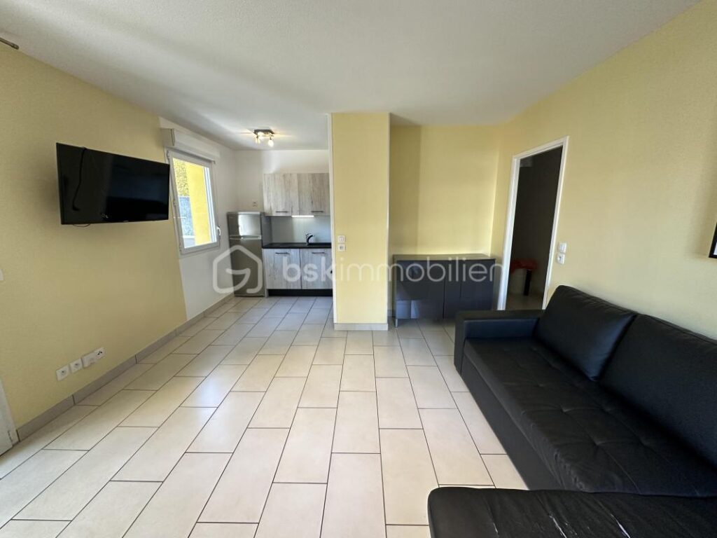 ECHIROLLES T2 AVEC GARAGE ET BALCON – 2 pièces – 1 chambre – 46 m²