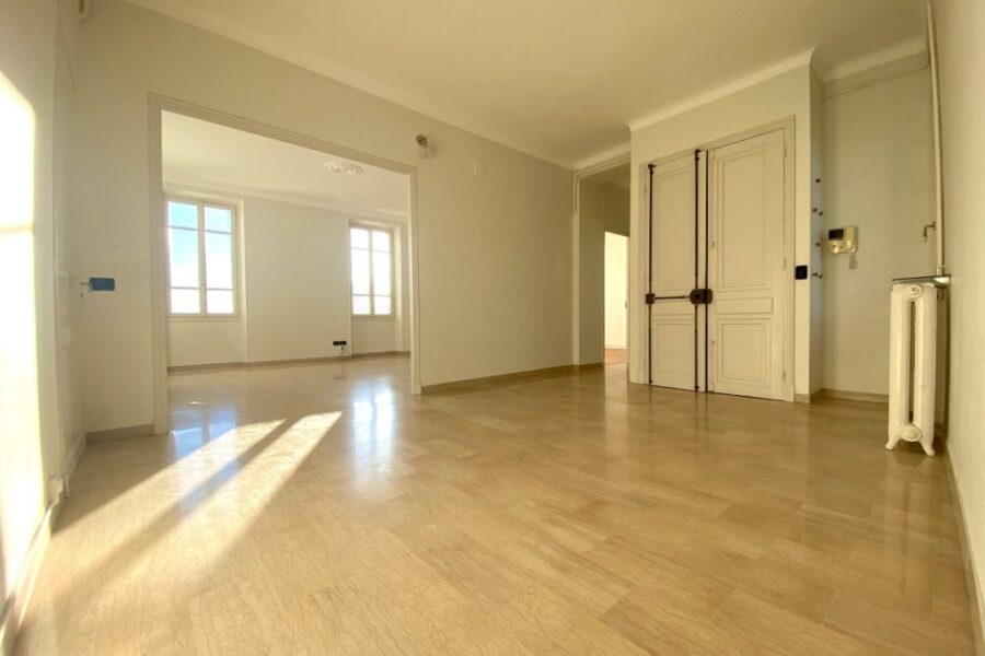 Appartement à louer à Nice