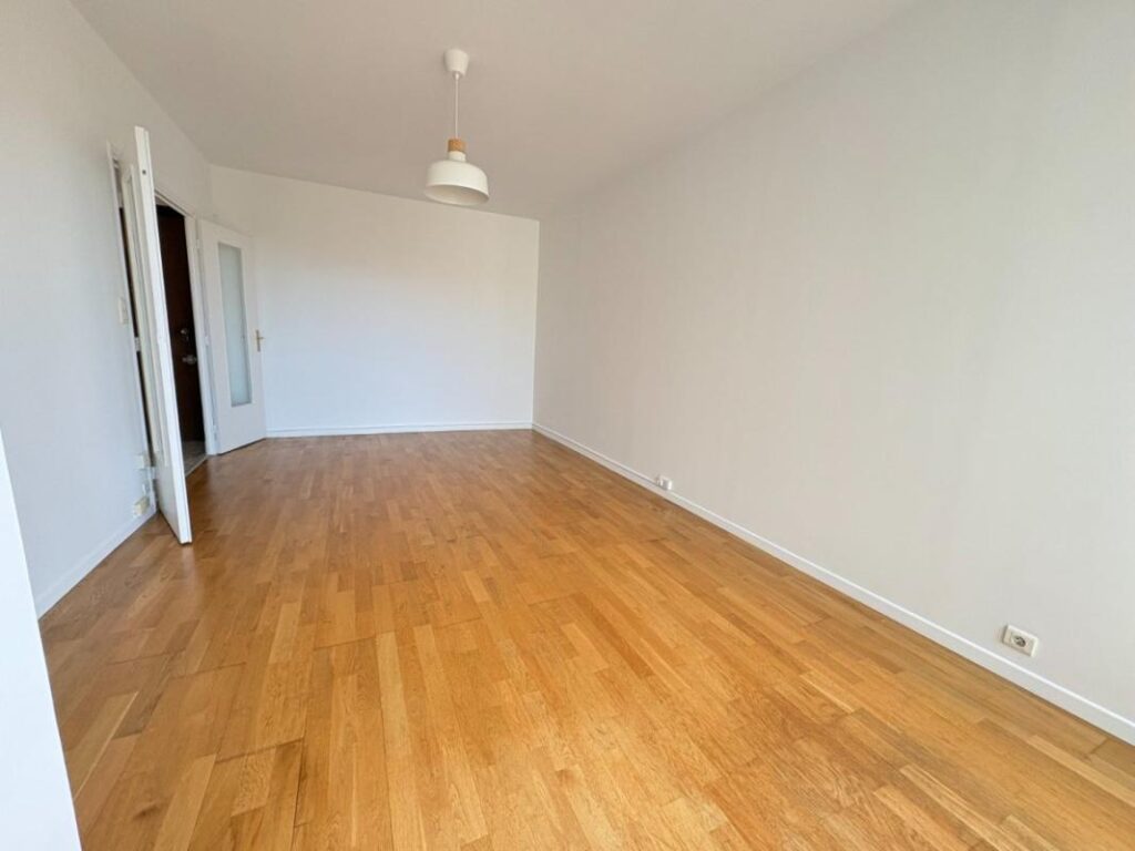 T1 A LOUER RUE LEPENTE – 1 pièce – 1 chambre – 36 m²