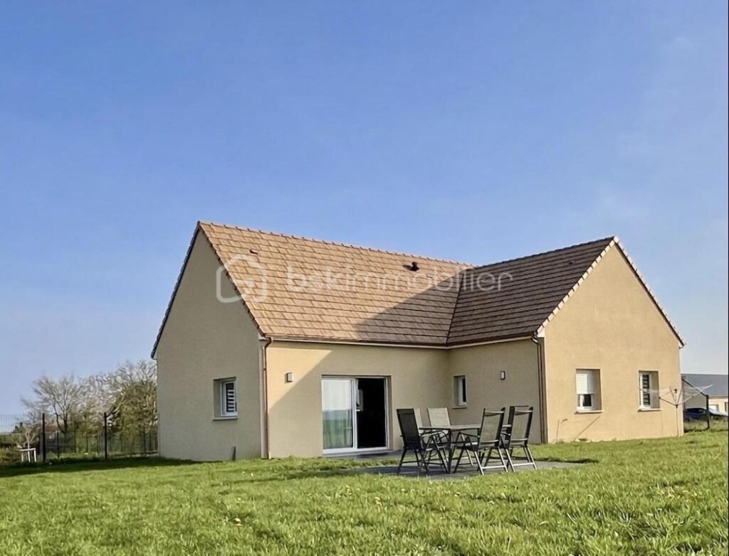 Proche Le Mans Nord : Pavillon de 2024 (RE 2020) et vue sur campagne – 4 pièces – 2 chambres – 86 m²