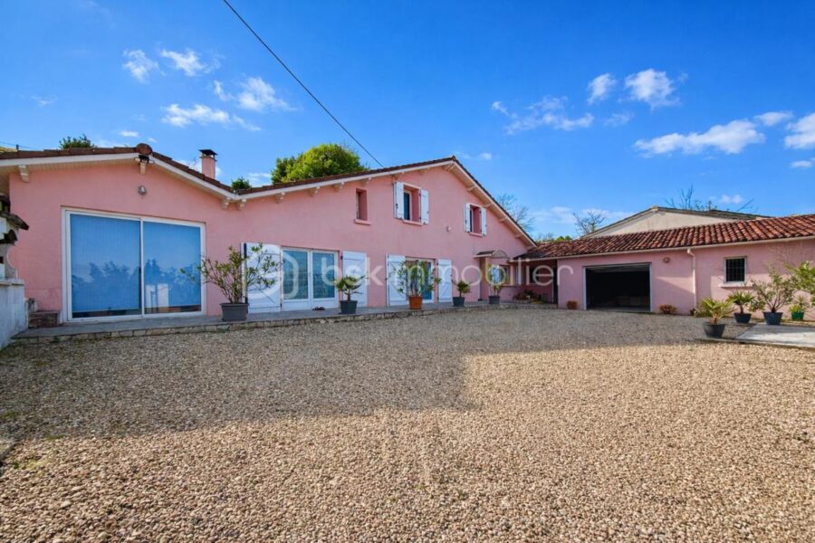 Maison à vendre à Coutras