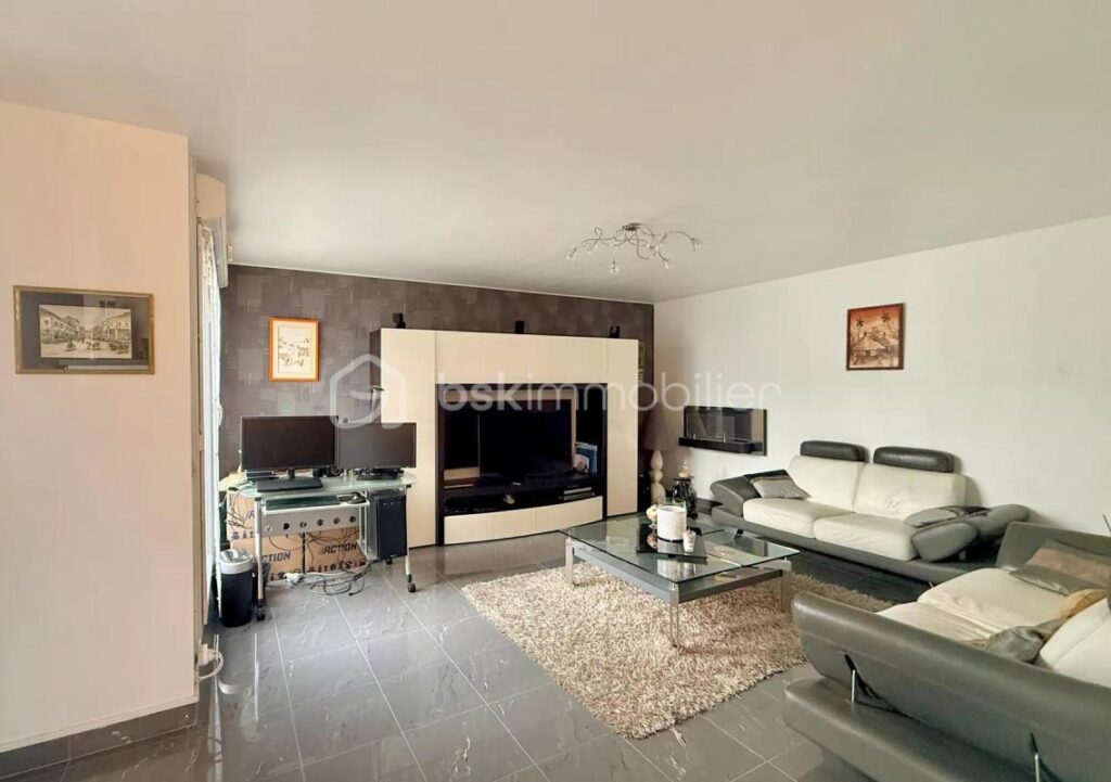 Appartement T4 93m² Brétigny-sur-Orge – 4 pièces – 3 chambres – 93 m²