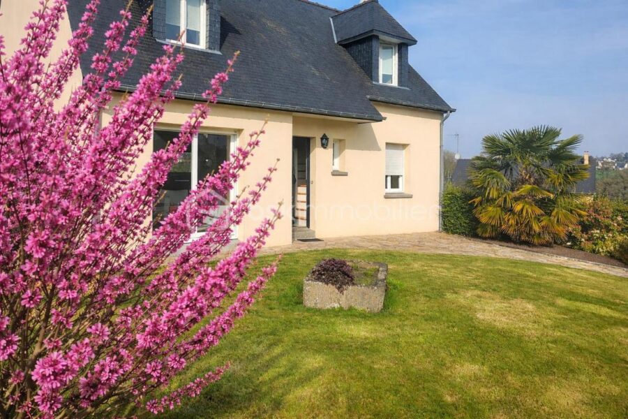 Maison à vendre à Fougerolles du plessis