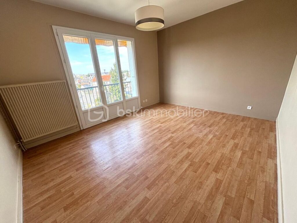 Appartement T2 St Cyr sur Loire – 2 pièces – 1 chambre – 47 m²