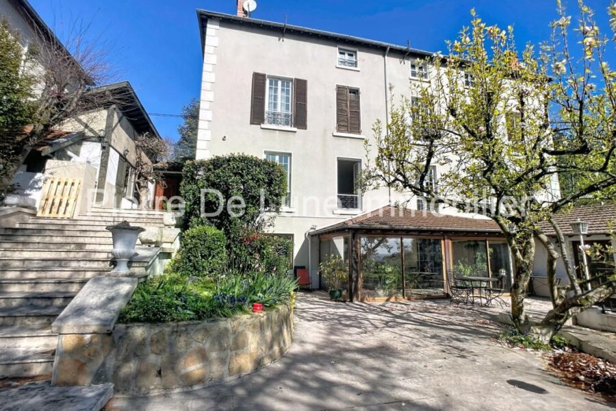 Maison à vendre à Caluire et cuire