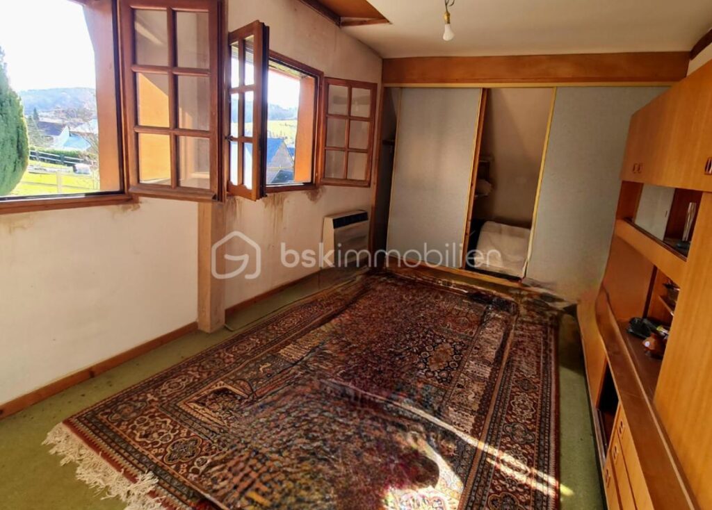 Charmante maison normande avec forêt privative – 6 pièces – 3 chambres – 135 m²