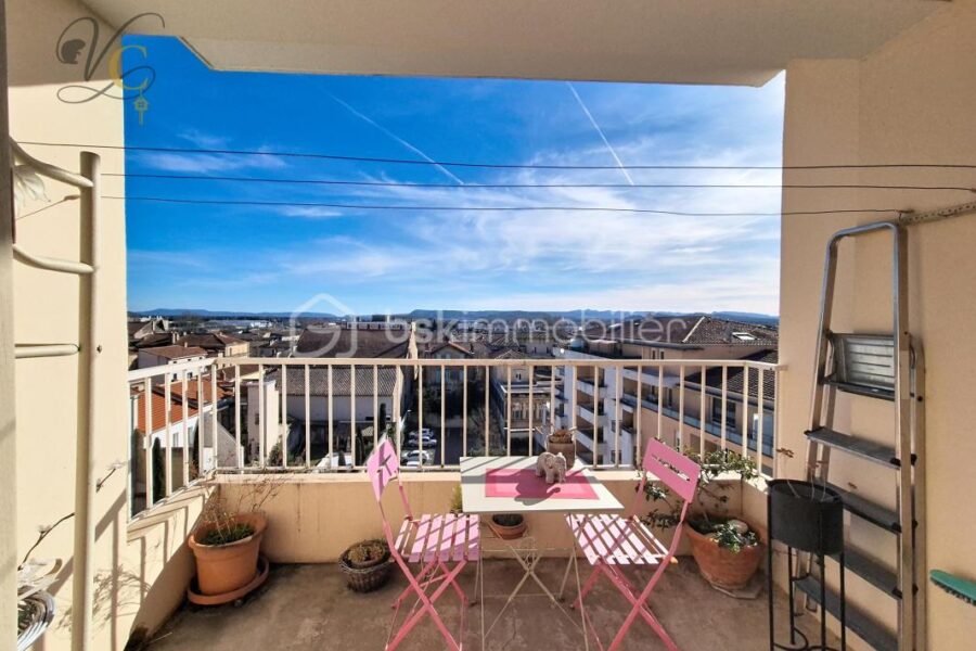 Appartement à vendre à Cavaillon — Vue sur la ville — photo 10