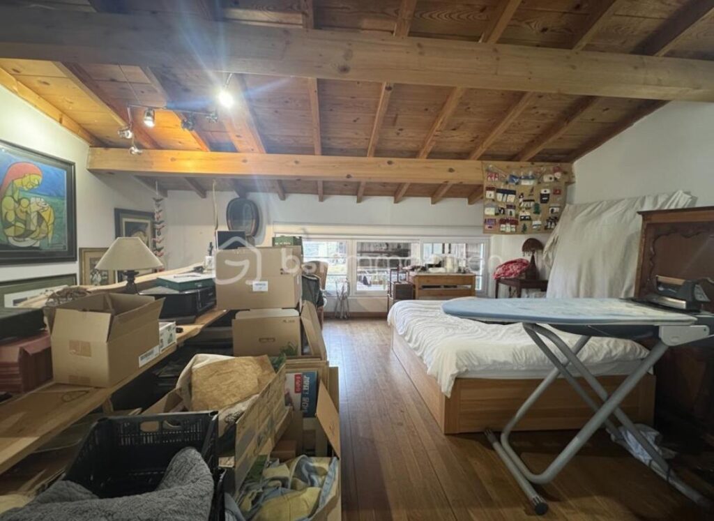 Seillans- Authentique maison de campagne, conforme moderne et panorama d’exception – 5 pièces – 4 chambres – 167 m²