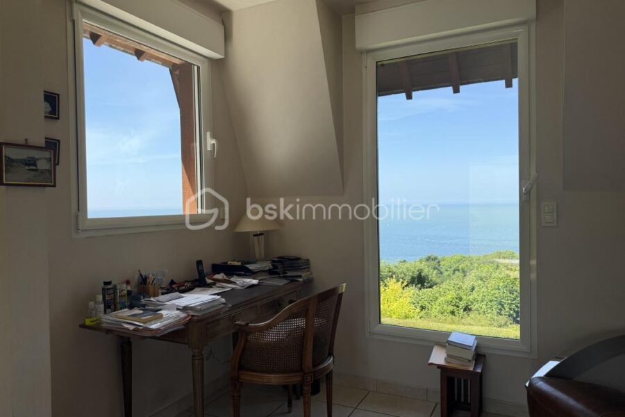 Maison à vendre à Villerville — Vue mer — photo 10