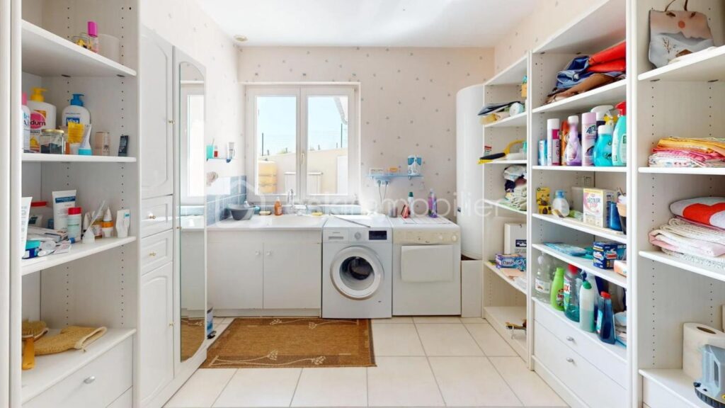 ‘Avez vous déja écouté le silence?’ – 5 pièces – 3 chambres – 163 m²