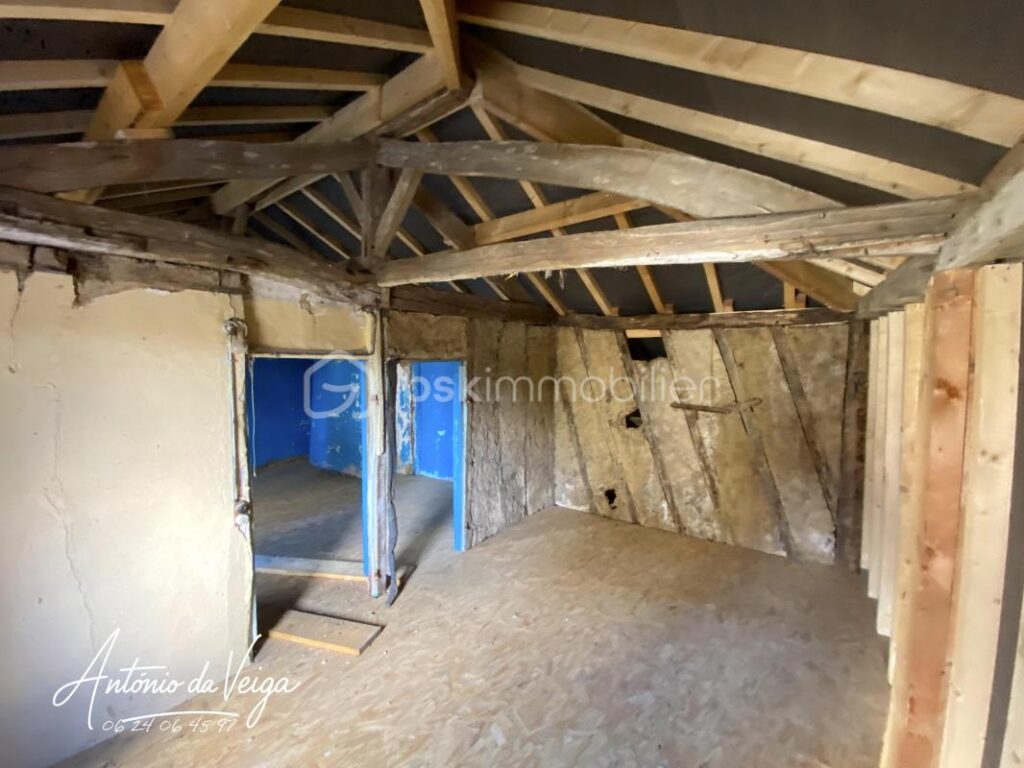 🏡 À vendre – Maison avec potentiel à 5 min de Cazaubon – 5 pièces – 3 chambres – 120 m²