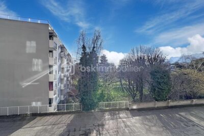 Appartement 5 pièces – 101 m² – Terrasse, Garage et Cave INCLUS – Échirolles – 5 pièces – 4 chambres – 103 m²
