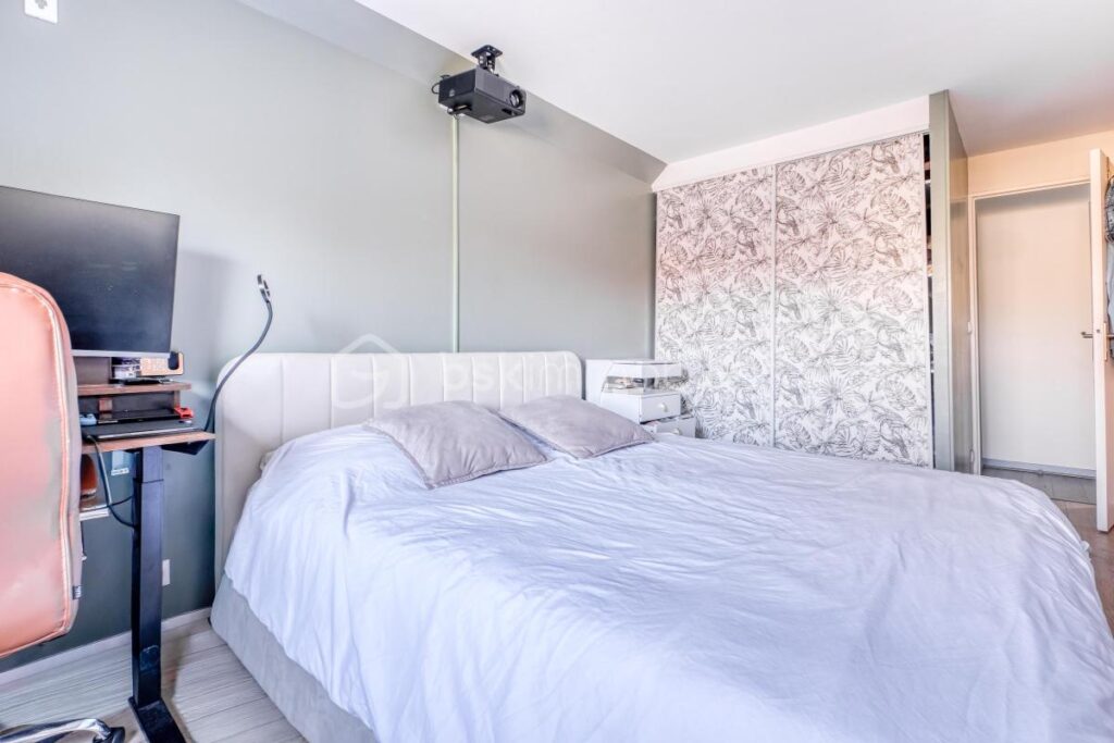 Duplex proche Centre Ville au Calme + balcon + box – 3 pièces – 2 chambres – 68 m²