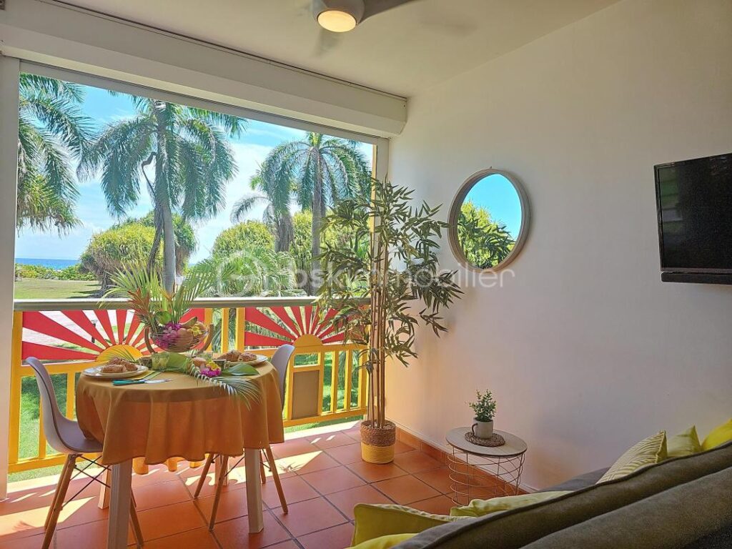 Splendide studio vue mer Anse des Rochers – 1 pièce – 1 chambre – 20 m²