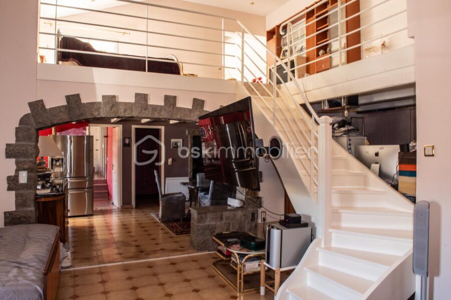 Maison à vendre à Villeneuve de berg