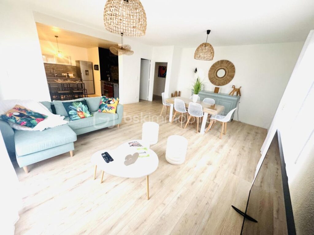 MAISON PLAIN PIED – 5 pièces – 3 chambres – 125 m²