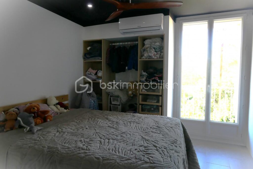 APPARTEMENT 2 chambres, Balcons dans toutes les pièces, Vue dégagée et imprenable, proche des commodités et transports ! – 3 pièces – 2 chambres – 65 m²