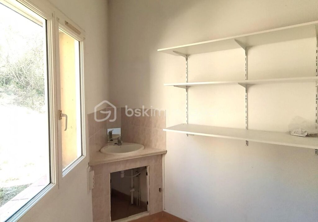 Maison T 4 97 m² sur 1600m² de terrain – 5 pièces – 3 chambres – 97 m²