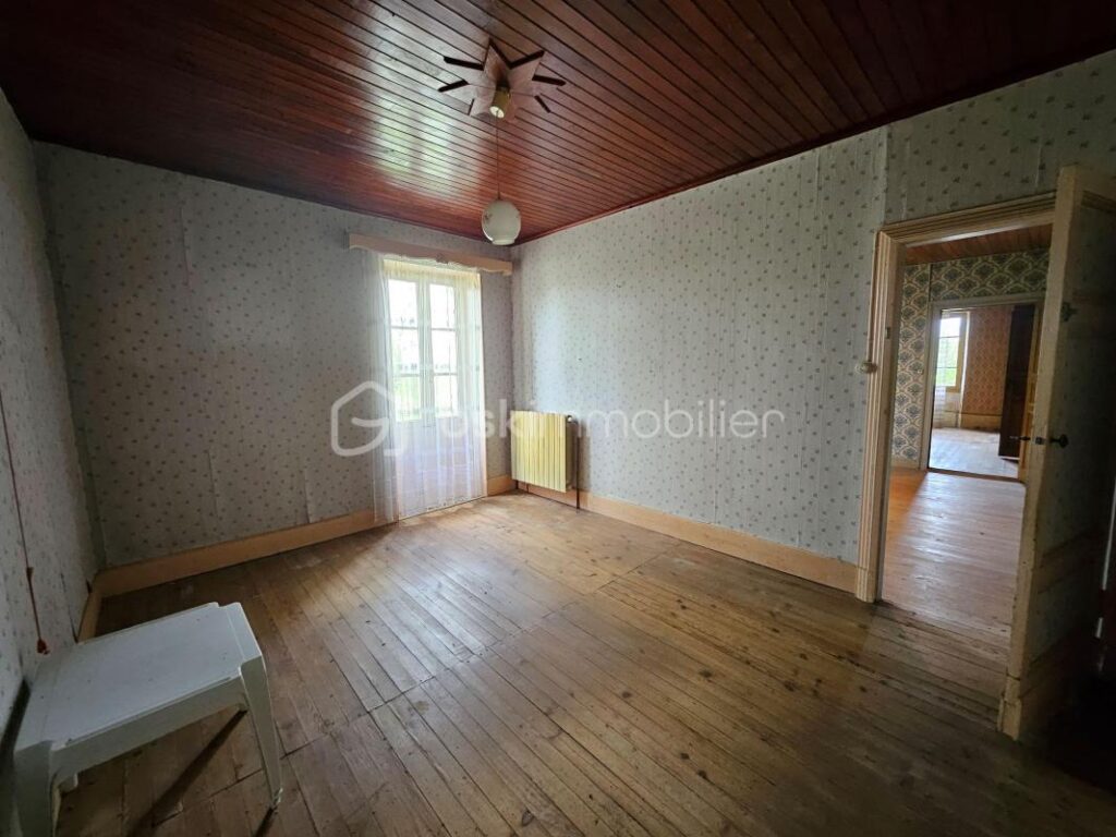 Maison de campagne en pierre et chalet avec vue – 4 pièces – 3 chambres – 135 m²