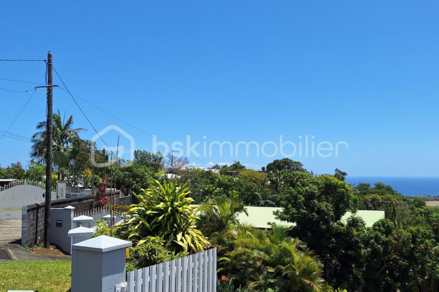 Maison à vendre à Sainte suzanne — Vue mer — photo 10